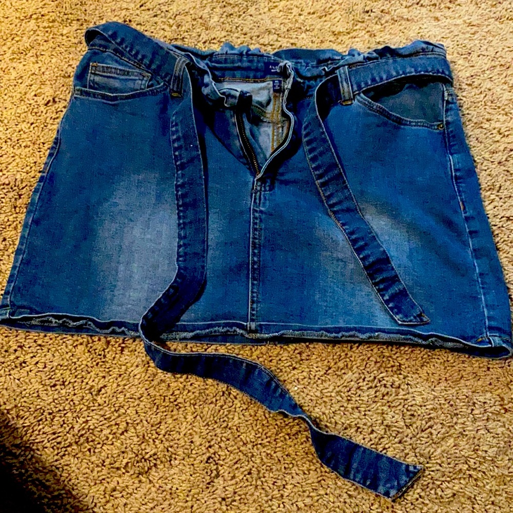 Jean mini skirt